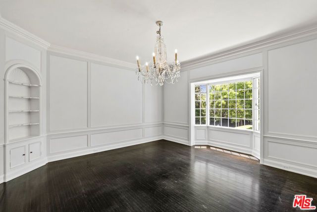 1910 Outpost Drive, Los Angeles, CA 90068