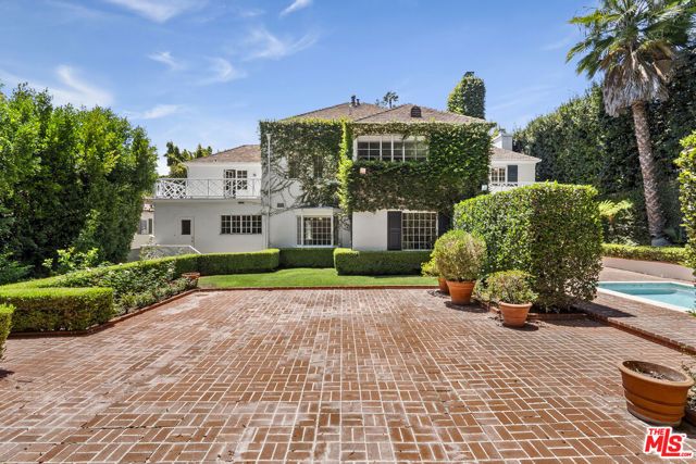 1910 Outpost Drive, Los Angeles, CA 90068