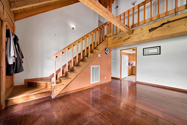 1201 Dickerson Bay Dr, Gallatin, TN 37066