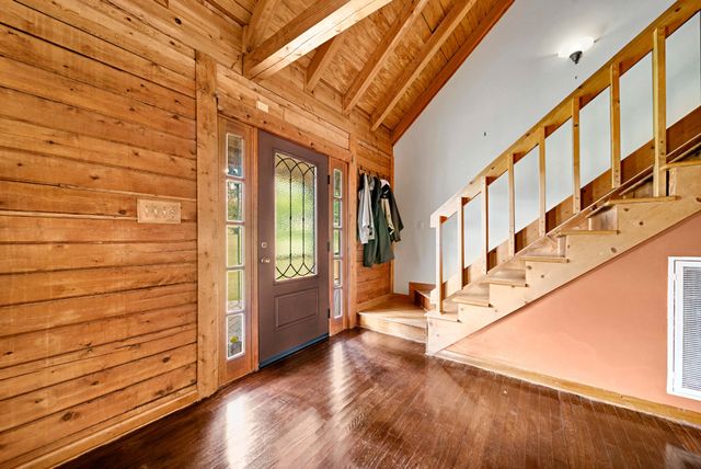 1201 Dickerson Bay Dr, Gallatin, TN 37066