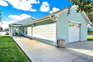 201 Ridge Harbor Dr, Rockport, TX 78382