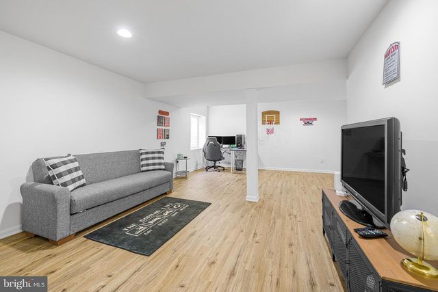 409 BOXWOOD RD, Wilmington, DE 19804