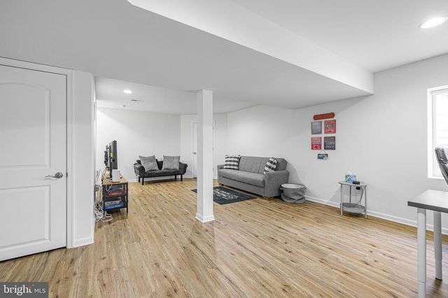 409 BOXWOOD RD, Wilmington, DE 19804