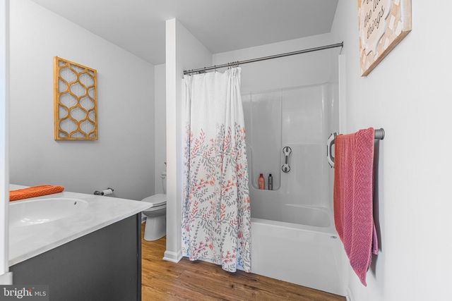 409 BOXWOOD RD, Wilmington, DE 19804