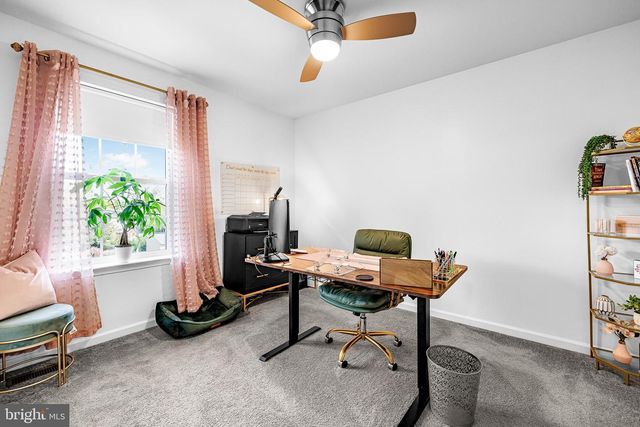 409 BOXWOOD RD, Wilmington, DE 19804