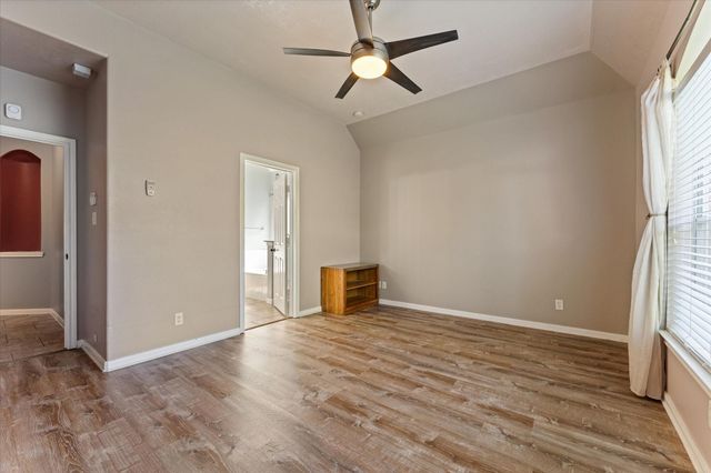 21861 Maidens Crossing Drive, Kingwood, TX 77339