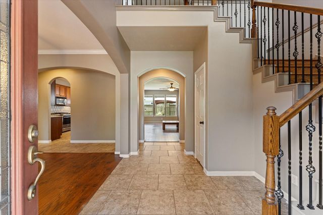 21861 Maidens Crossing Drive, Kingwood, TX 77339