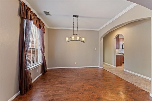 21861 Maidens Crossing Drive, Kingwood, TX 77339