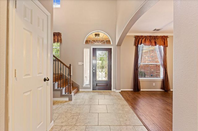 21861 Maidens Crossing Drive, Kingwood, TX 77339