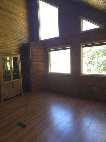 217 & 219 Elizabeth Drive 217 219 A-B, Hazard, KY 41701