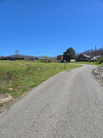 217 & 219 Elizabeth Drive 217 219 A-B, Hazard, KY 41701