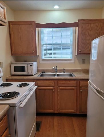 217 & 219 Elizabeth Drive 217 219 A-B, Hazard, KY 41701