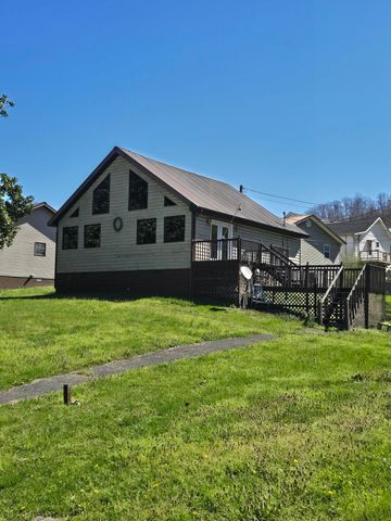 217 & 219 Elizabeth Drive 217 219 A-B, Hazard, KY 41701