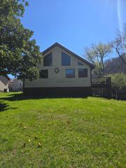 217 & 219 Elizabeth Drive 217 219 A-B, Hazard, KY 41701