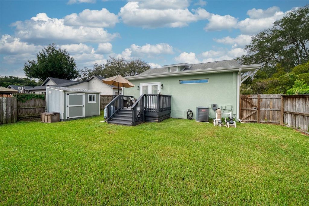 Image 40 of property listing at 1625 S EOLA DRIVE, Orlando, FL 32806