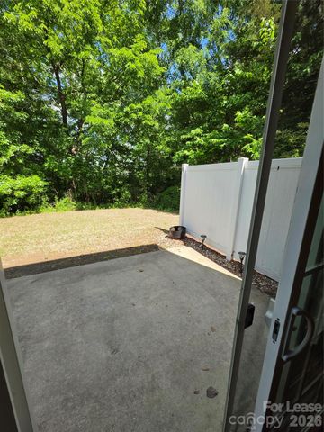 8940 Kirkley View Court, Charlotte, NC 28277