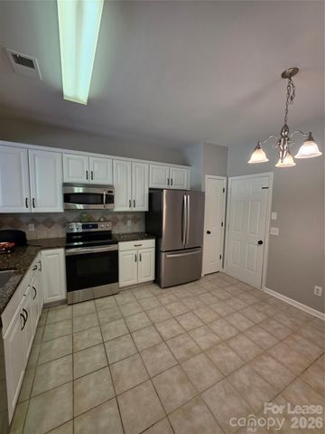 8940 Kirkley View Court, Charlotte, NC 28277