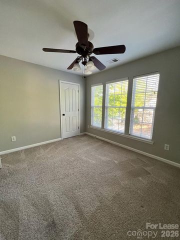 8940 Kirkley View Court, Charlotte, NC 28277
