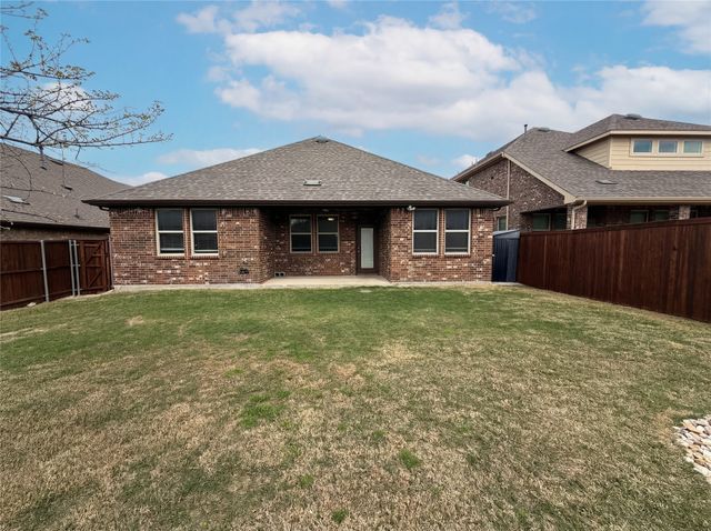 1013 Royal Lane, Celina, TX 75009