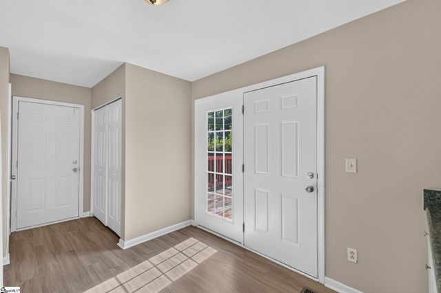 109 Old Farm Road, Moore, SC 29369