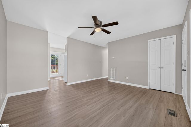 109 Old Farm Road, Moore, SC 29369