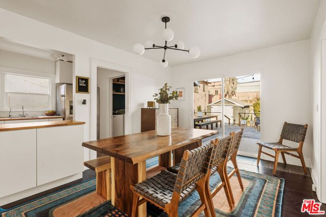 5408 7th Avenue, Los Angeles, CA 90043