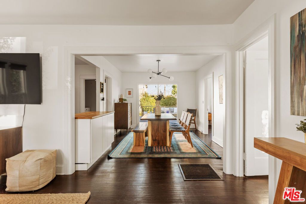 5408 7th Avenue, Los Angeles, CA 90043 — photo 4