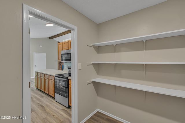 821 Shadowridge Road, Jacksonville, NC 28546