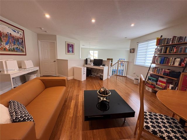 12513 NW 18th Mnr, Pembroke Pines, FL 33028