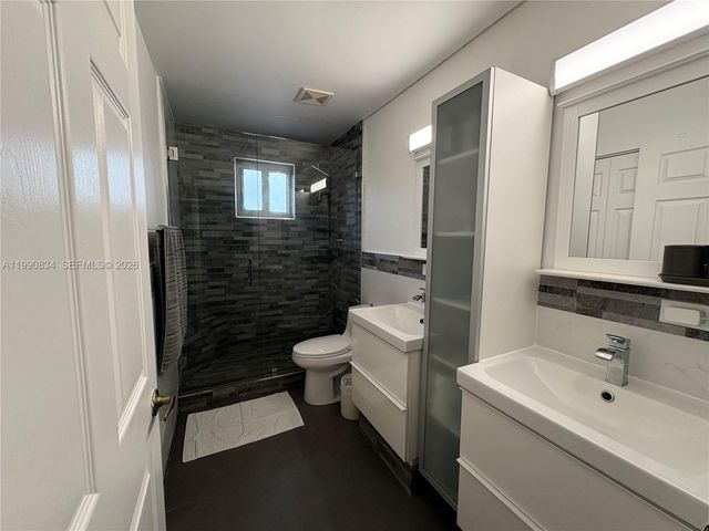 12513 NW 18th Mnr, Pembroke Pines, FL 33028