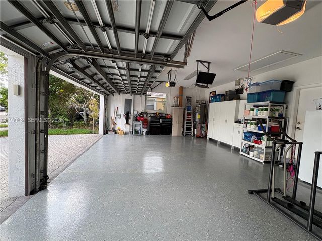 12513 NW 18th Mnr, Pembroke Pines, FL 33028