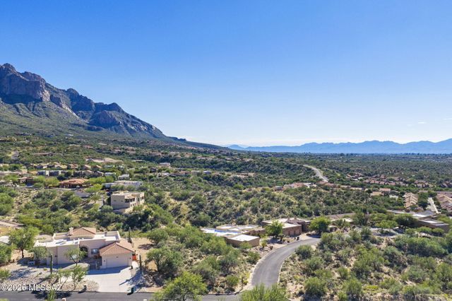 1726 E Buck Ridge Place, Tucson, AZ 85737