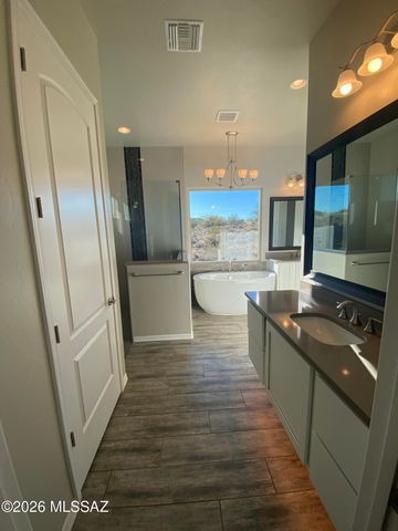1726 E Buck Ridge Place, Tucson, AZ 85737