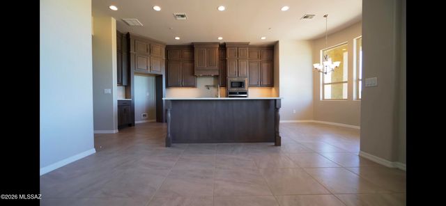 1726 E Buck Ridge Place, Tucson, AZ 85737