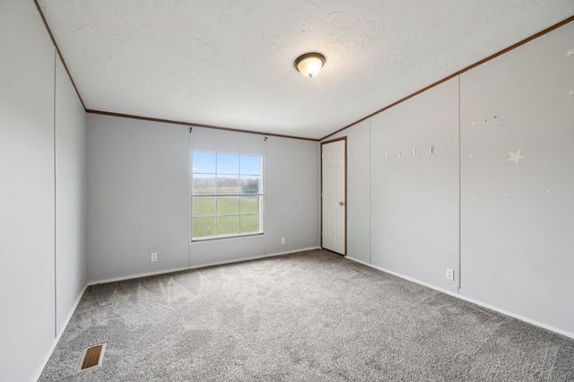 1565 Eugene Reed Rd, Woodbury, TN 37190