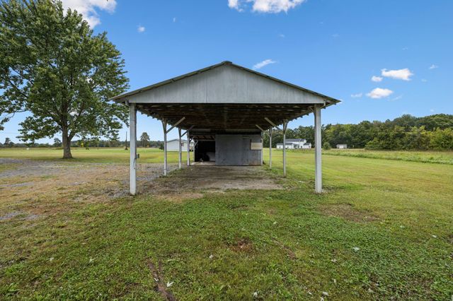 1565 Eugene Reed Rd, Woodbury, TN 37190