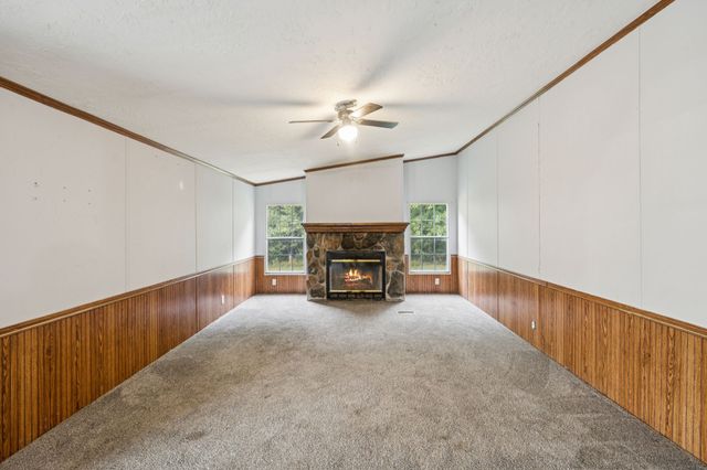 1565 Eugene Reed Rd, Woodbury, TN 37190