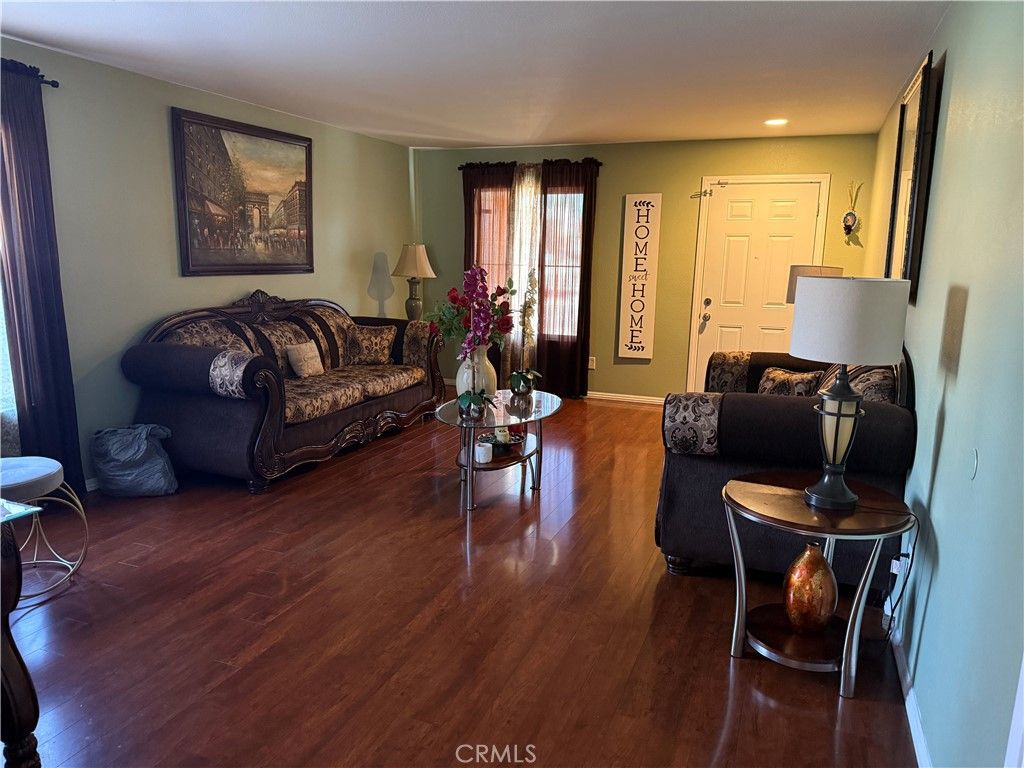 Image 4 of property listing at 14024 Colt Court, Victorville, CA 92394