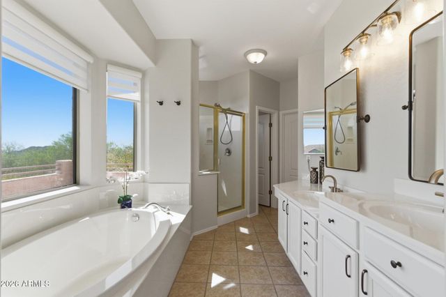 7943 E SUGARLOAF Circle, Mesa, AZ 85207