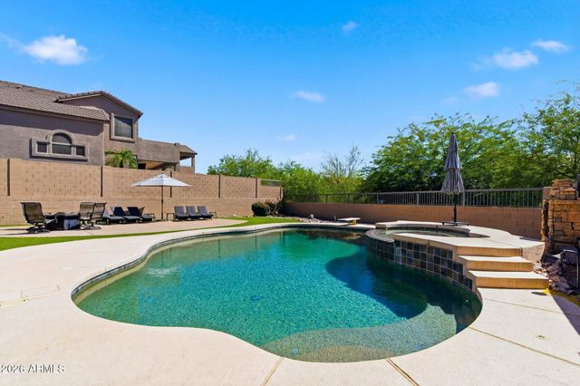 7943 E SUGARLOAF Circle, Mesa, AZ 85207