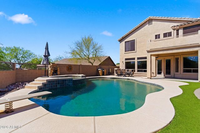 7943 E SUGARLOAF Circle, Mesa, AZ 85207