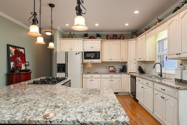 9950 Frost Ridge Drive, Ooltewah, TN 37363