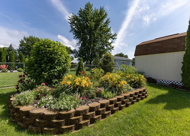 518 N Russell Avenue, Geneseo, IL 61254