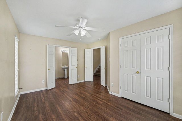 1805 Manor Circle, Rosenberg, TX 77471