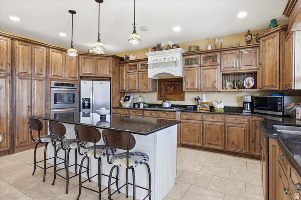 Image 11 of property listing at 3694 S 4975 W, West Haven, UT 84401