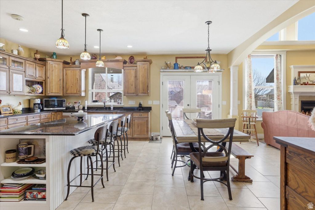 Image 12 of property listing at 3694 S 4975 W, West Haven, UT 84401
