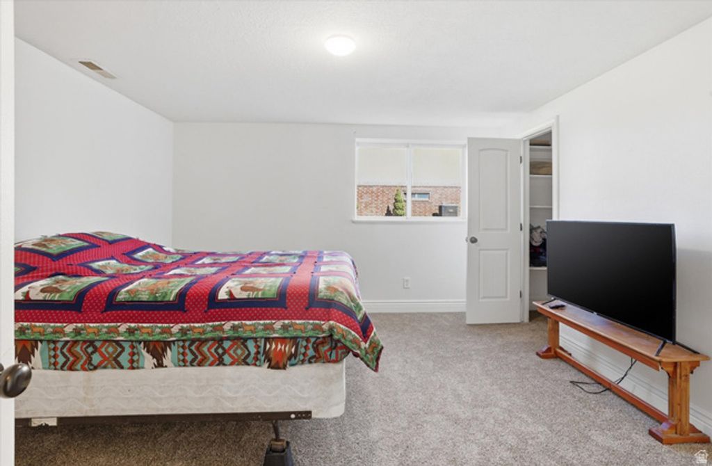 Image 43 of property listing at 3694 S 4975 W, West Haven, UT 84401
