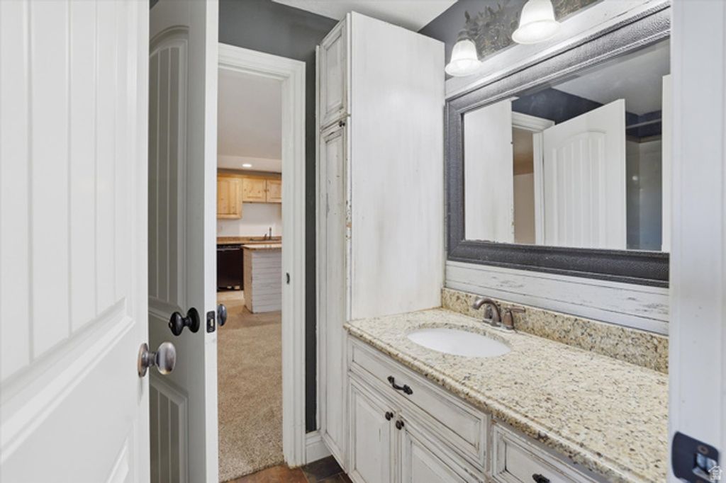 Image 45 of property listing at 3694 S 4975 W, West Haven, UT 84401