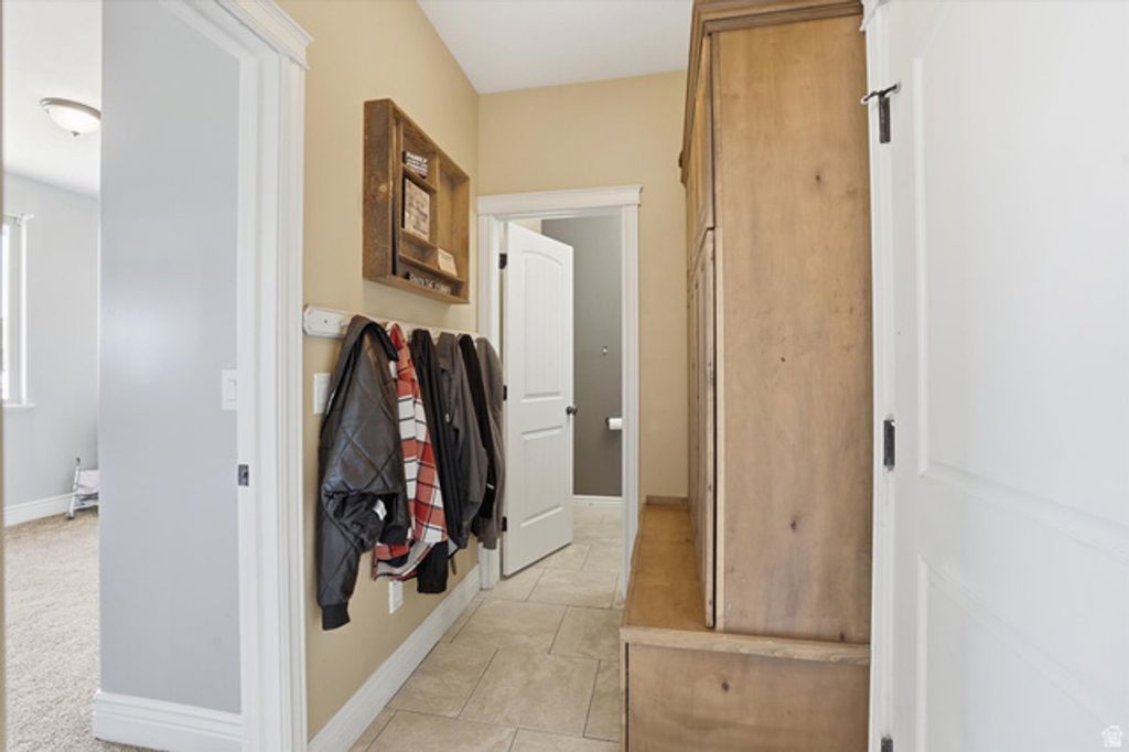 Image 46 of property listing at 3694 S 4975 W, West Haven, UT 84401