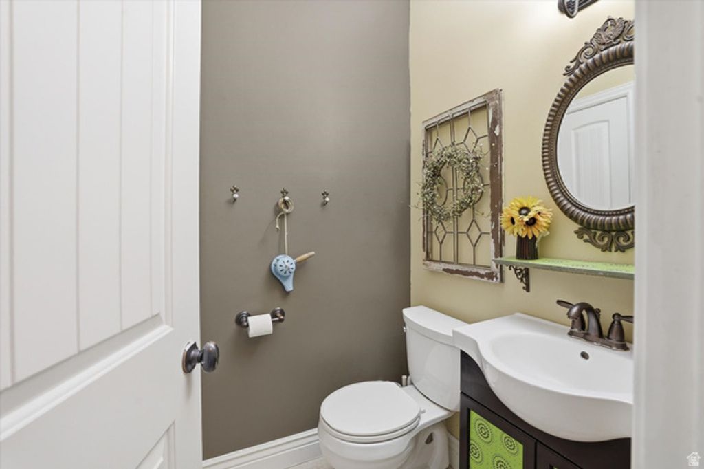 Image 49 of property listing at 3694 S 4975 W, West Haven, UT 84401